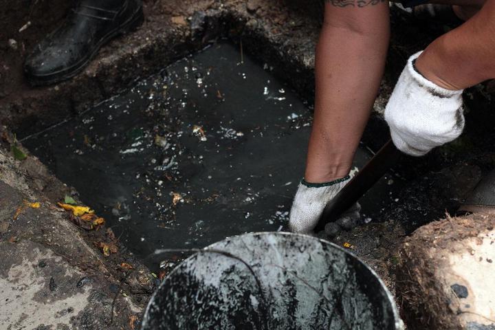 Nettoyage approfondi des installations de canalisation.